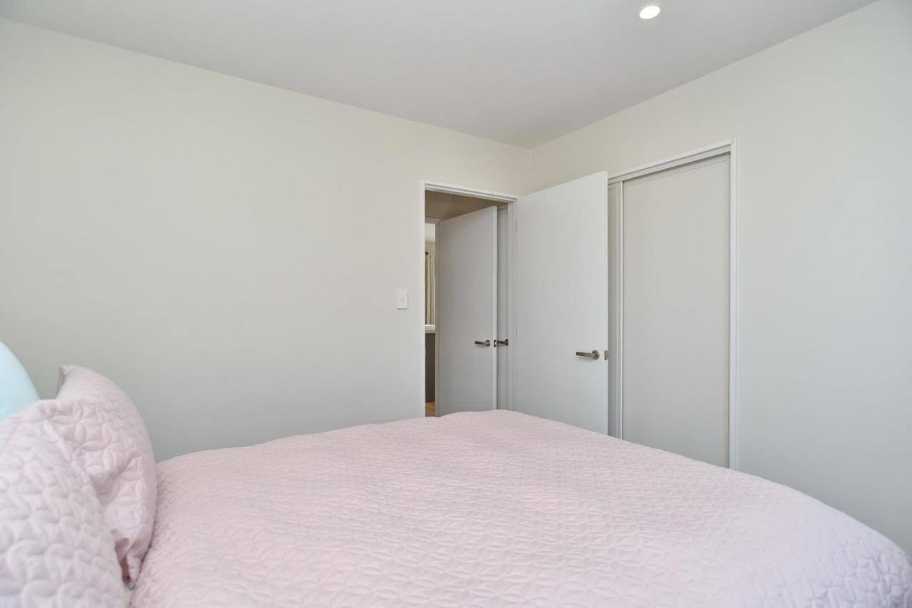 Thomas Townhouse - Christchurch Holiday Homes المظهر الخارجي الصورة